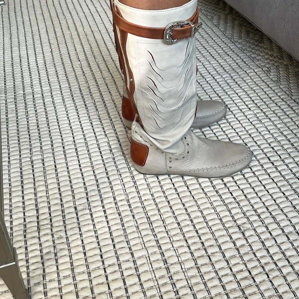 ONAKO' creamLeather Boots Italy-